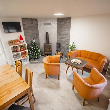 Guest house Mona 3*